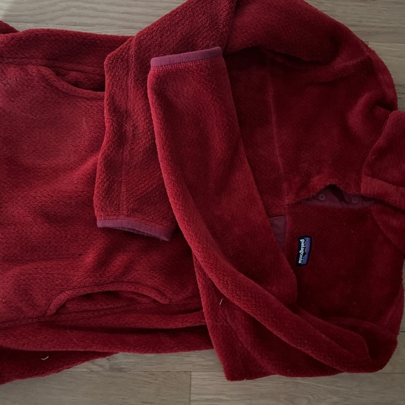 Patagonia Sweaters - Patagonia fleece pullovee